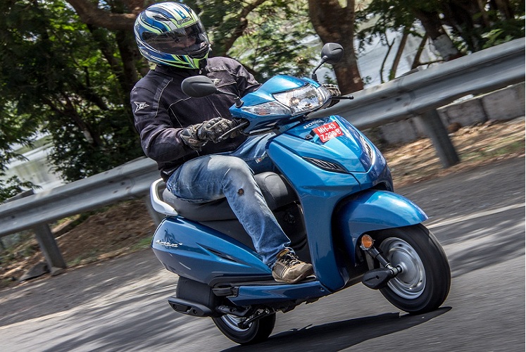 Revealed How Long You Can Drive Honda Activa 300 Km 500km 700km